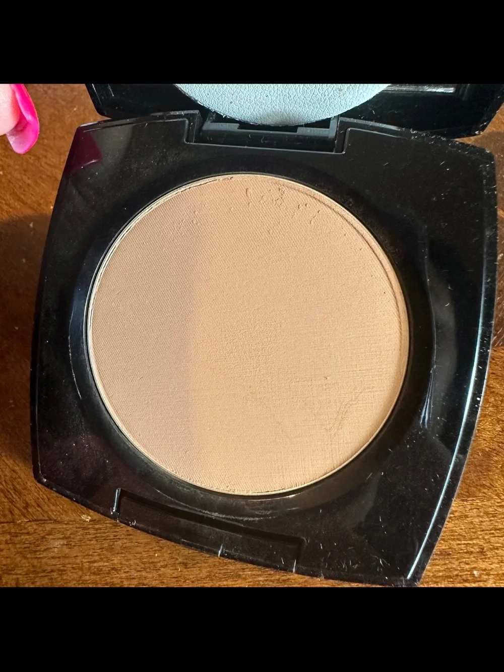 Avon Pressed Powder Dark